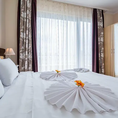 Gardenia Palace 3* Pomorie